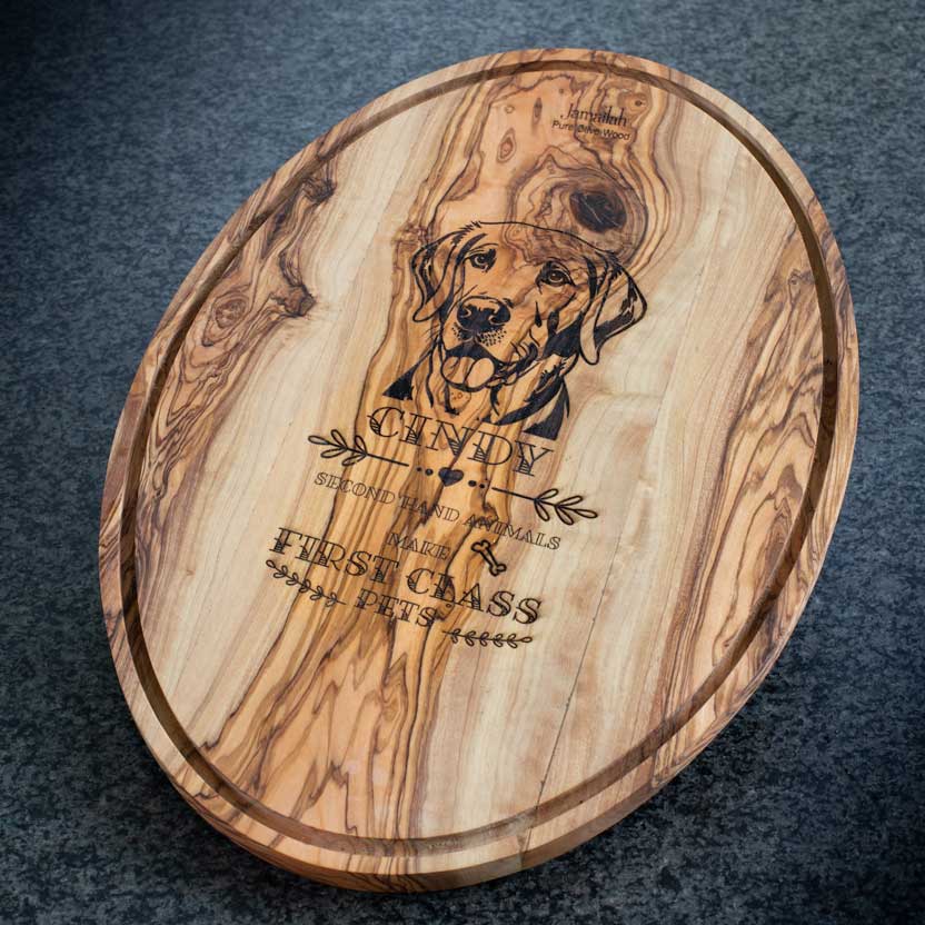 Engraved olive wood board