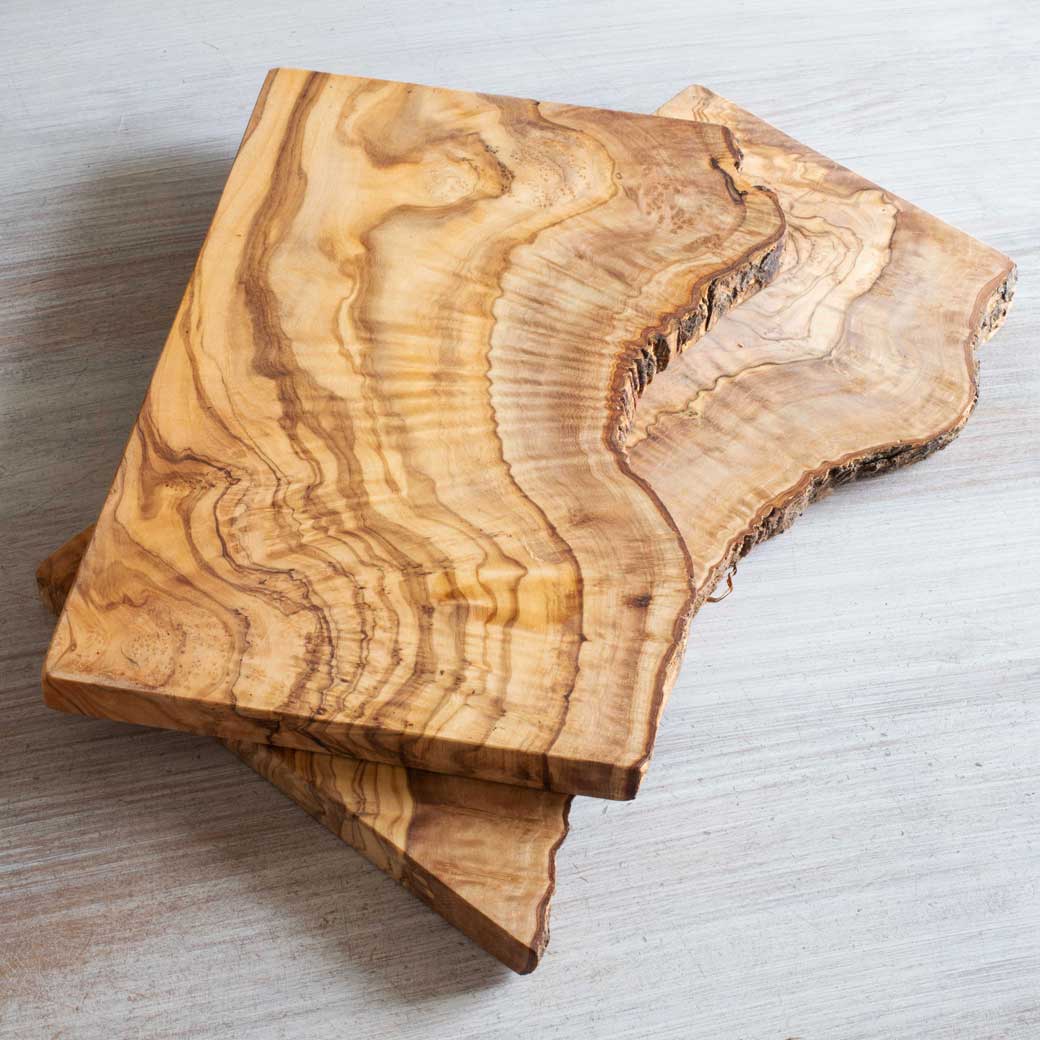 GENOVA Serving Board OLIVE WOOD HANDCRAFTED FREE ENGRAVING - Jamailah