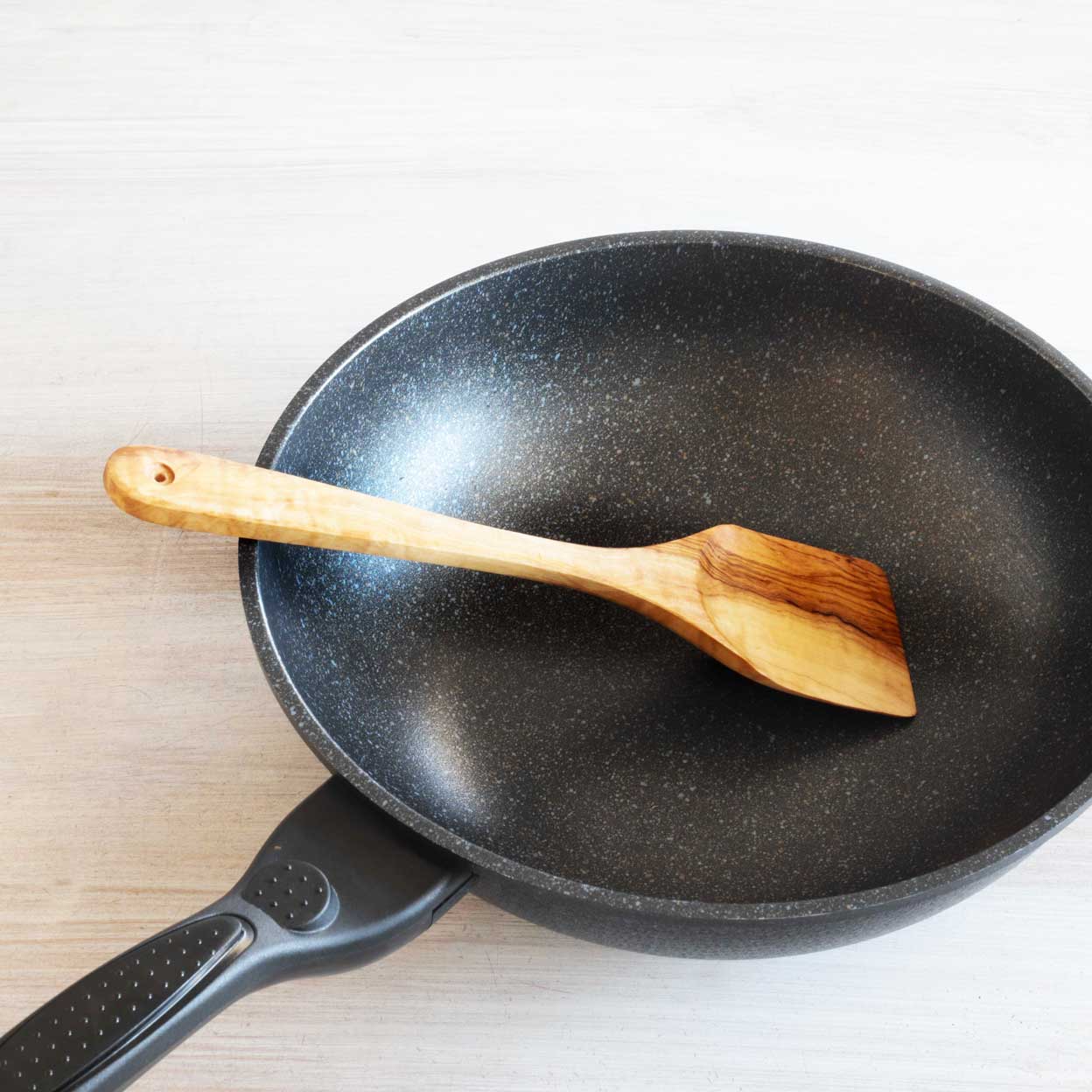 TOULON Spatula OLIVE WOOD HANDCRAFTED - Jamailah