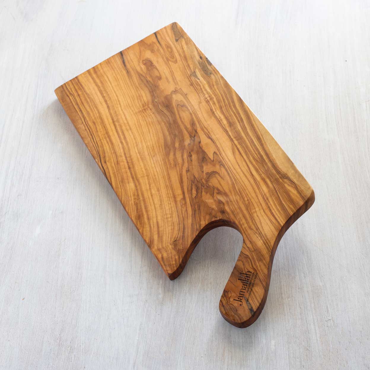 VARESE Serving Board OLIVE WOOD HANDCRAFTED FREE ENGRAVING - Jamailah