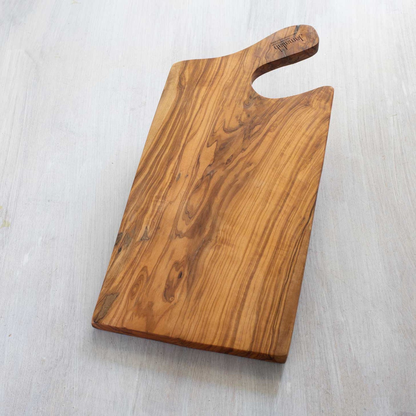 VARESE Serving Board OLIVE WOOD HANDCRAFTED FREE ENGRAVING - Jamailah