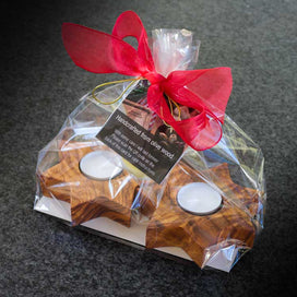 Gift set of 2 star candle holders handcrafted from olive wood