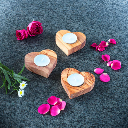 Heart candle holder from Olive Wood Handcrafted